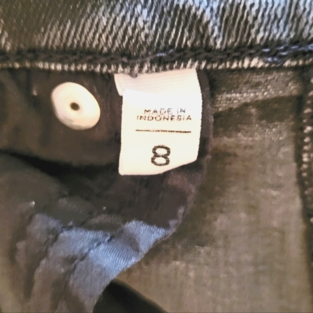 LOFT Women's Dark Gray Denim‎ Shorts (Size 8) - Picture 3 of 14